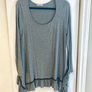 Grey flowy top